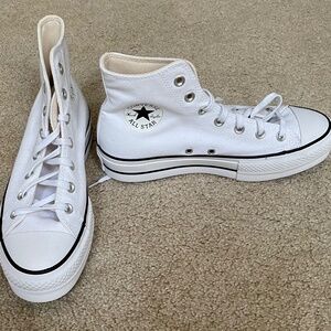 New without tags! Women’s Converse